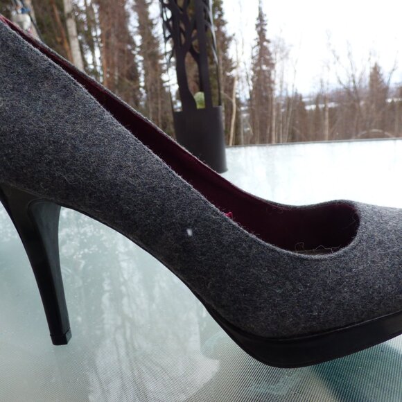 CHRISTIAN SIRIANO GREY FELT LIKE FEELING HIGH HEELS GOTH WEDDING CLUB PARTY 9 - Picture 6 of 14